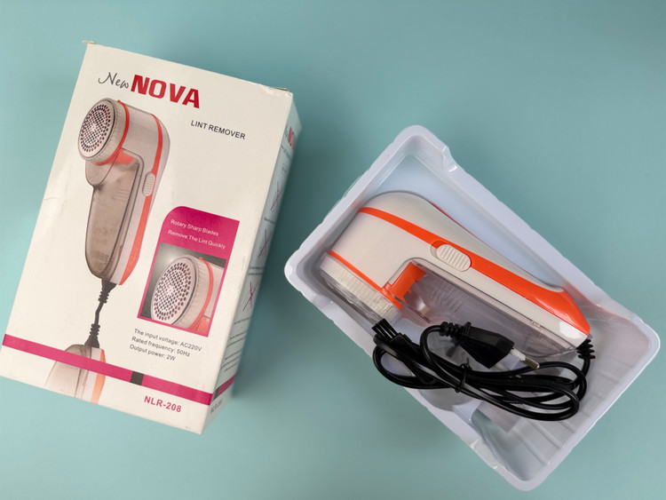 پرزگیر برقی لباس مدل NOVA برای نو کردن لباسها