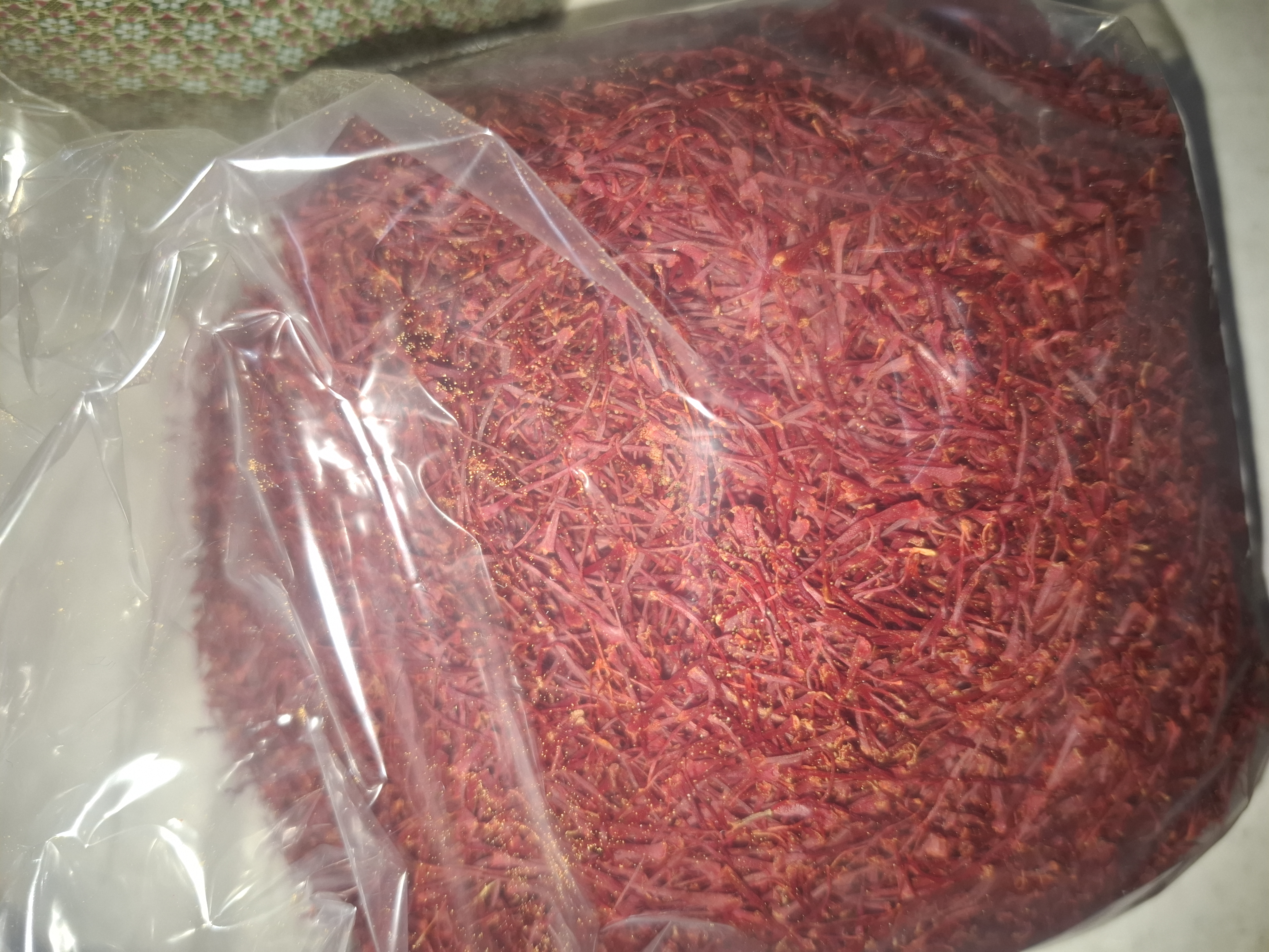 زعفران نگین اصل با ضمانت
